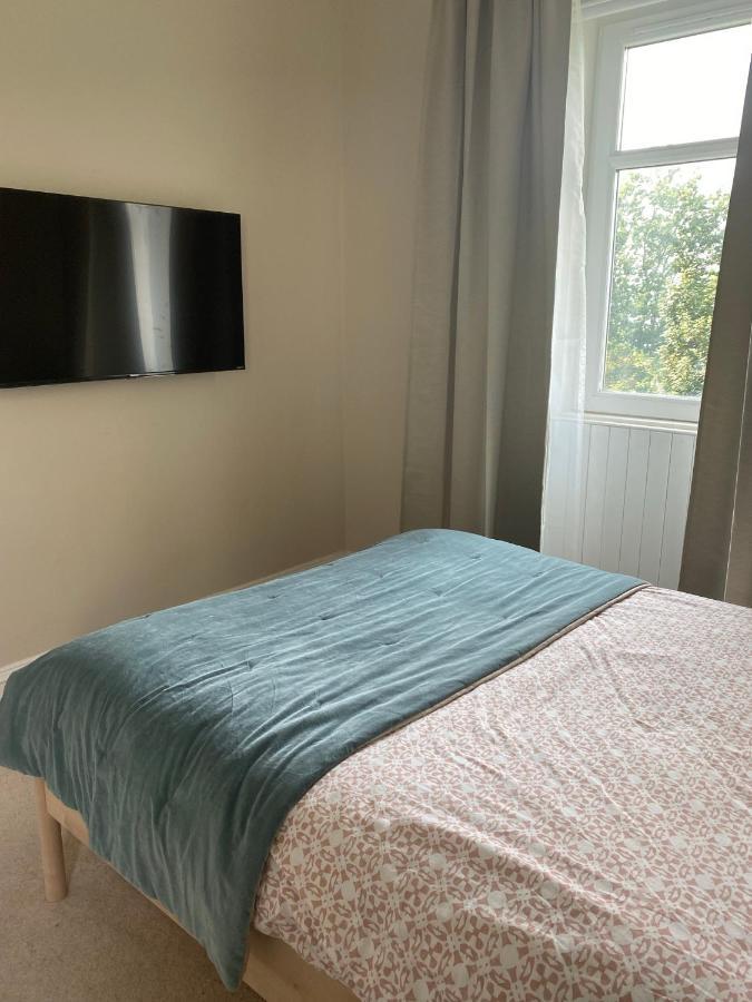 Central Oban Studio With Stunning View Esterno foto